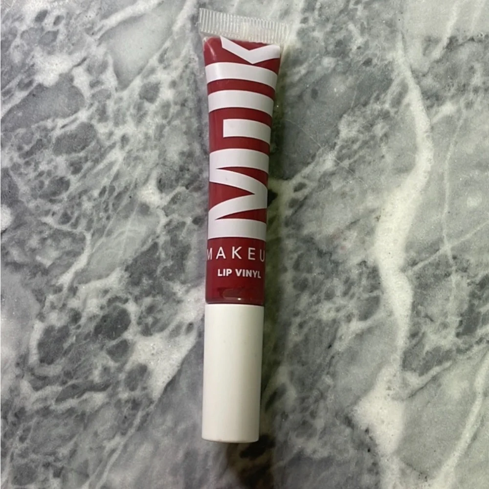 New‎ Milk Makeup Lip Vinyl Facts
